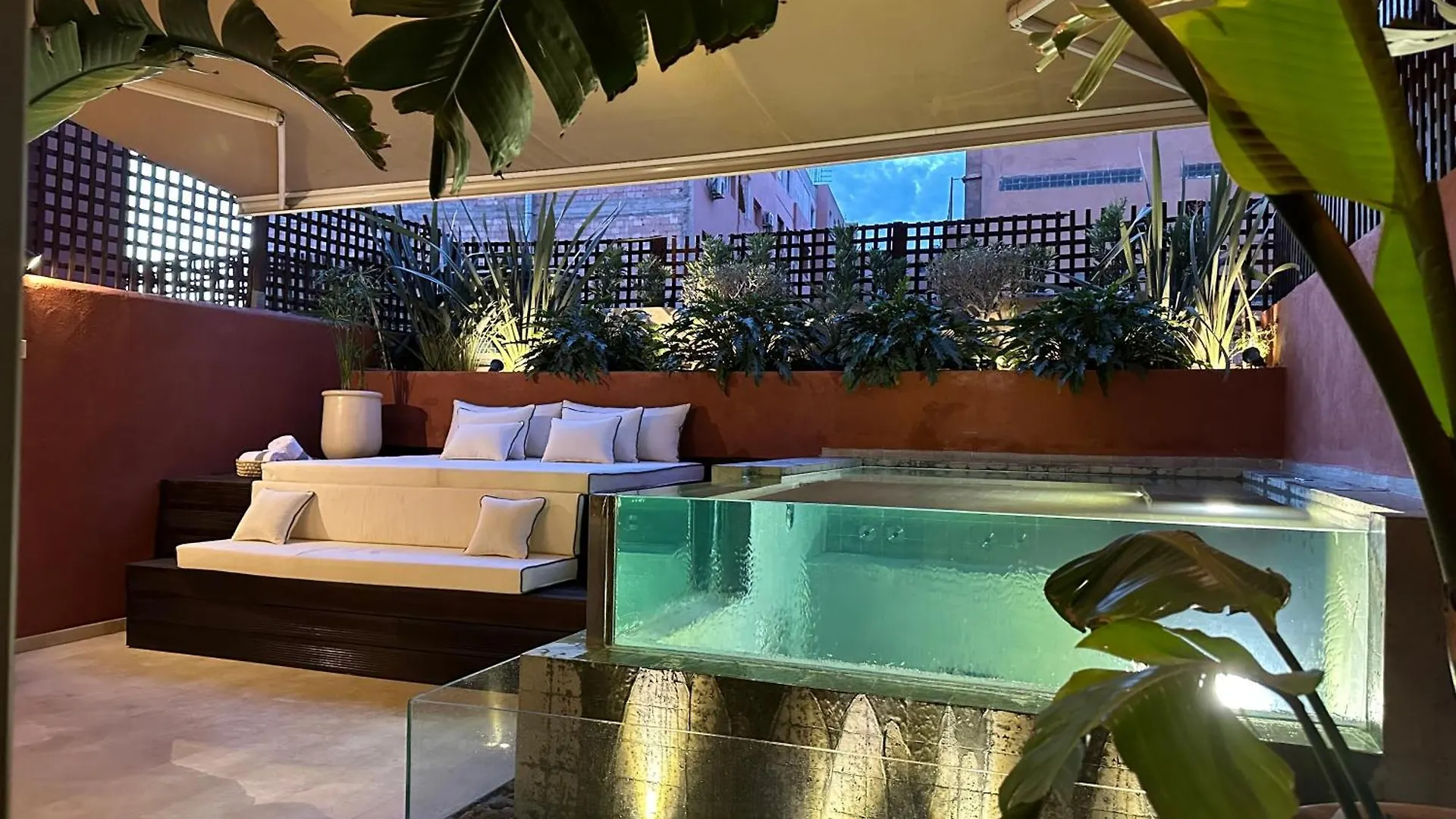 Nacarat Centre Gueliz 2Br Apartment Marrakesh