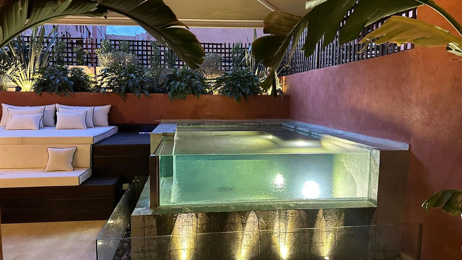 Nacarat Centre Gueliz 2Br Apartment Marrakesh