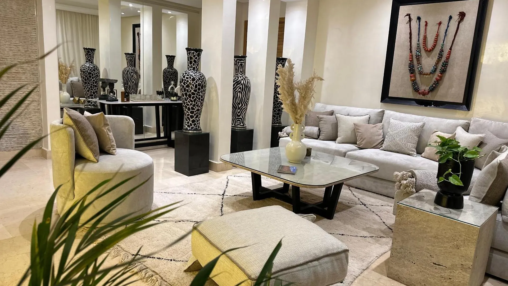 Nacarat Centre Gueliz 2Br Apartment Marrakesh Morocco